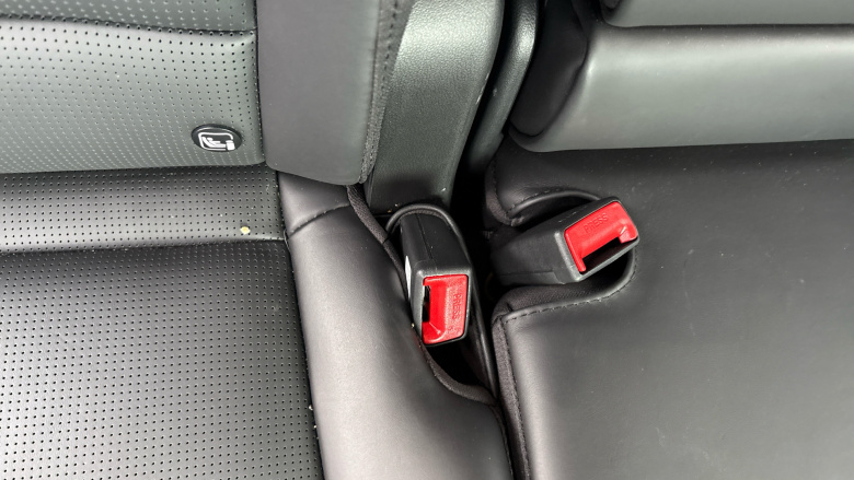 Hyundai SANTA FE 1.6 TGDi Plug-in Hybrid Calligraphy 5dr 4WD Auto Estate